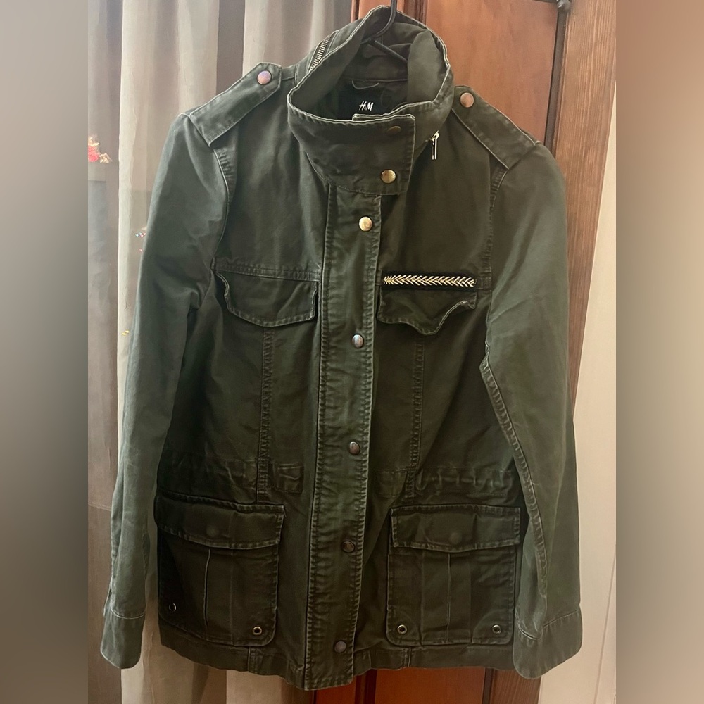 H&M Green Military style jacket SIZE 10